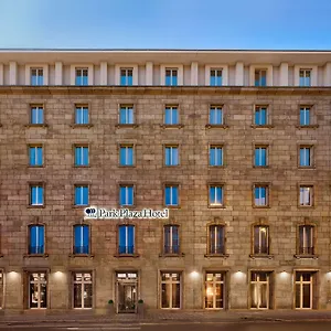 Park Plaza Hotel
